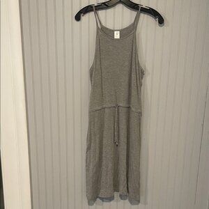 Serra Gray Sleeveless Casual Dress | Size Medium 8-10